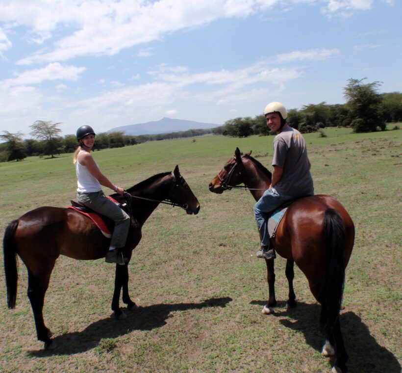 Is it possible to do horseback safari challenges for environmental causes in Maasai Mara?