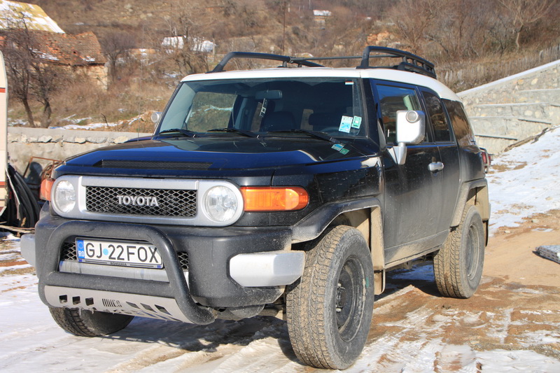 Benefits of Requesting a 4x4 Vehicle for Game Drives in Maasai Mara National Park